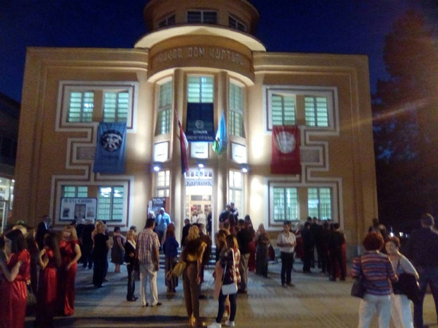 ПОЧЕО 85. ВУКОВ САБОР: Јадранин задужио род
